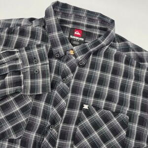 Quiksilver Black Plaid Shirt Mens Large Button‎ Down Long Sleeve Casual